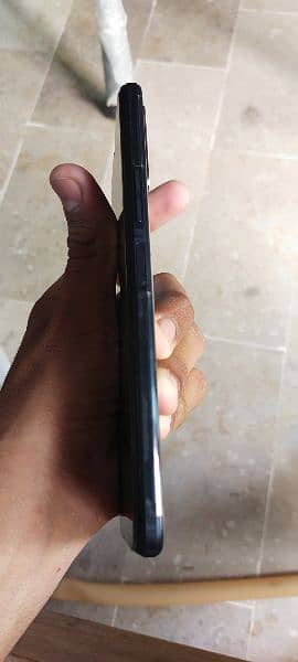 vivo y33s 10/10 1