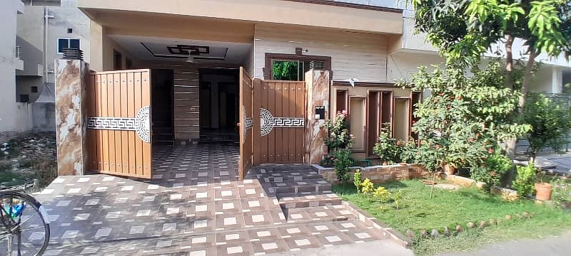 Become Owner Of Your Prime Location House Today Which Is Centrally Located In Izmir Town Extension Block N1 In Lahore 3