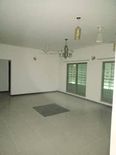 10 Marla Flat For Rent In Askari 10 Lahore