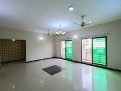 Beautifully Constructed Flat Is Available For Sale In Askari 10 - Sector F