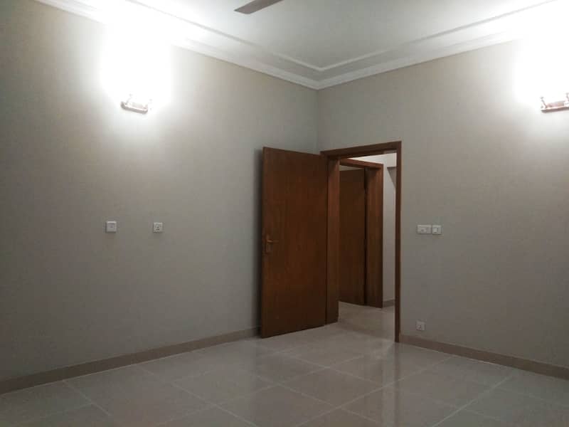 Askari 10 Sector F Brig House For Rent 10