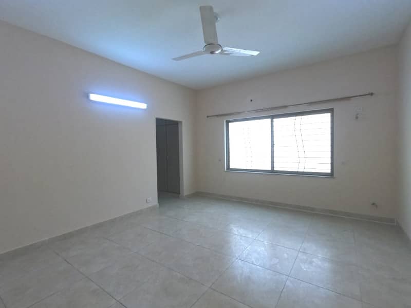 Askari 10 Sector F Renovated House For Sale 7