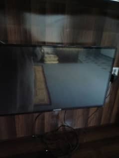 Samsung 32" full HD non smart TV