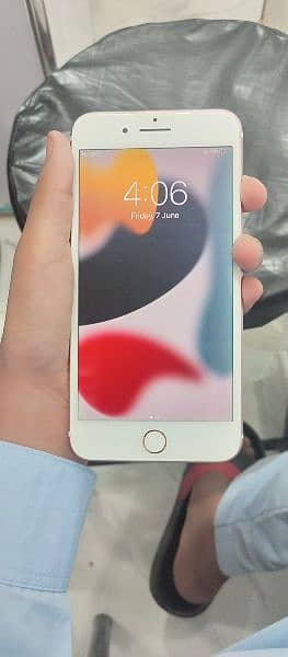 I phone 7 plus PTA approved condition 10 by 9 battery health 100 1