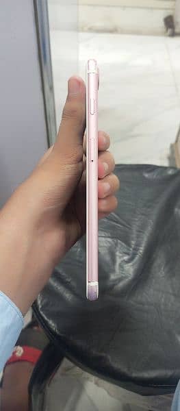 I phone 7 plus PTA approved condition 10 by 9 battery health 100 3