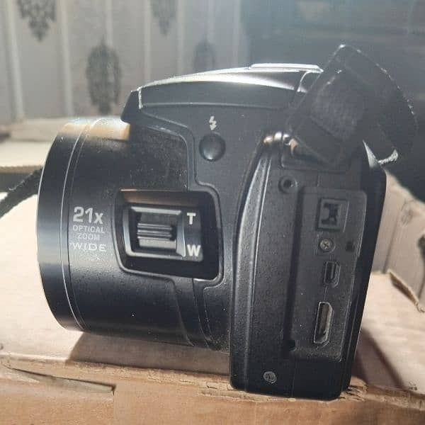 nikon coolpix l120 with beg and charger 2