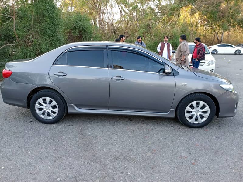 Toyota Corolla GLI 2014 1.6 (Automatic) 2