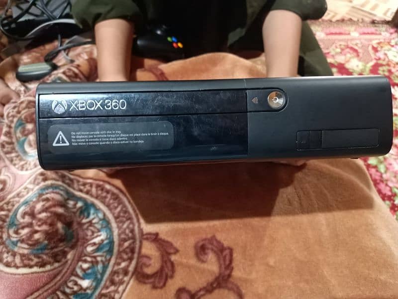 Xbox 360 model 2014 2