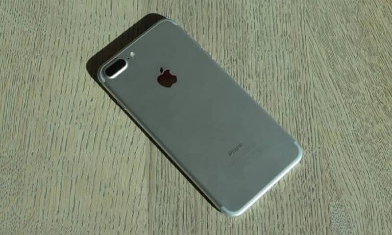 iphone 7 plus pta Approve 128 gb battrey 100 0