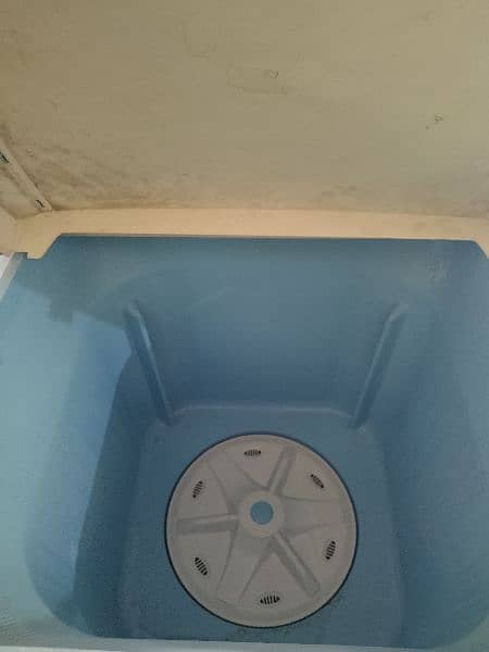 zen washing machine in a v good condition 2