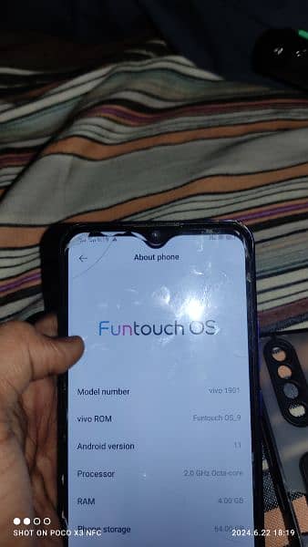 vivo y15 4 64 Gb pta approve 10 8 condition with out box only phone 1