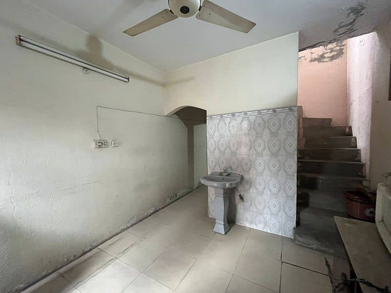 2 Marla House For Urgent Sale in Upper Mall Society 11