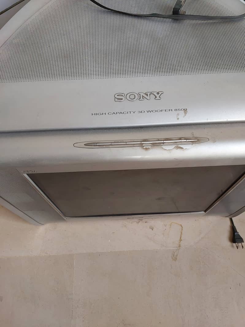 Sony Wehga used TV in good condition 0