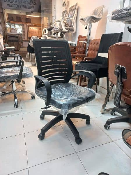 office chair and study chairs Executive office aura office chair 4