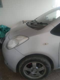 Toyota Vitz 2006