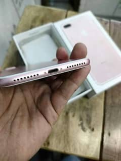 iPhone 7 plus 128 GB PTA road complete box