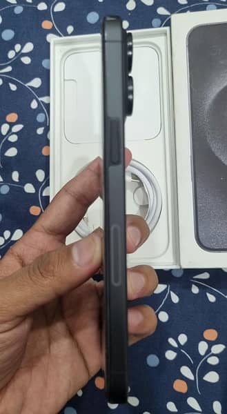 Iphone 15 Pro max 256GB Black JV 4