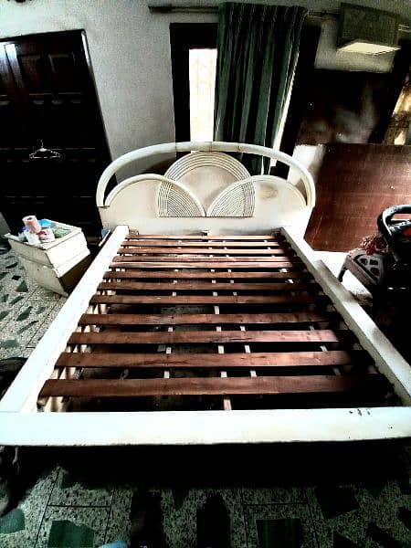 White Deco Bed For sale 1