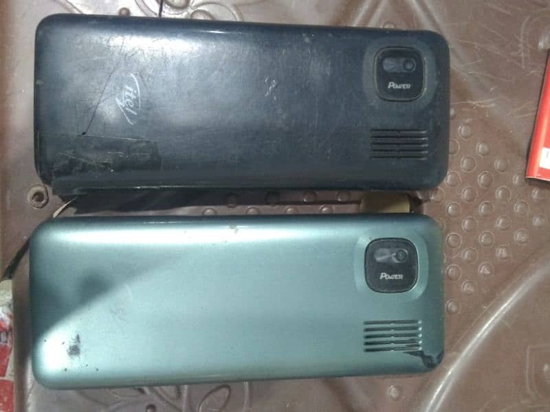 Itel 3 sim phone good condition for selling click here 1