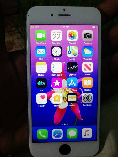 iphone 6) 32 gb full ok ah bilkol sim nhi jalti /contact 03043131693 2