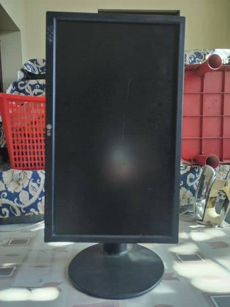 LG LCD for sale 1