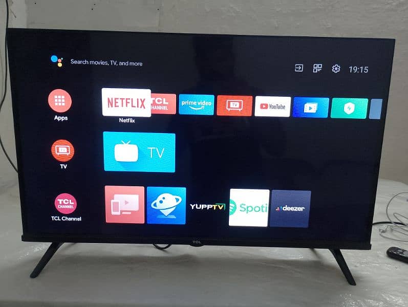 TCL 32 inch led android 12