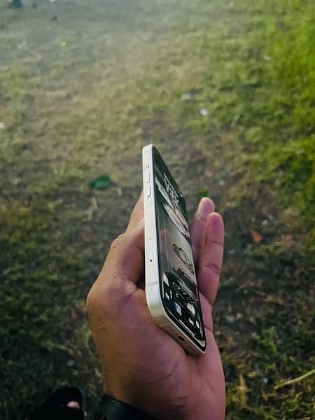 Brand new iphone 13 mini 1