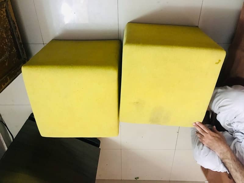 square cube sofa 1