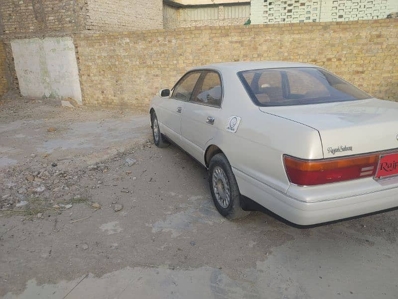 Toyota Crown 1994 model reg 2017 5