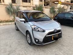 Toyota Sienta 2015