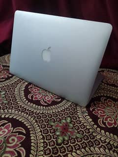 MacBook