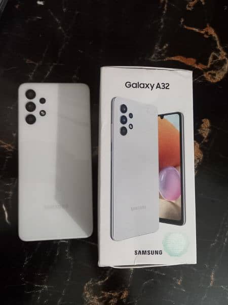 Samsung A32 Com Box Lush Condition 0