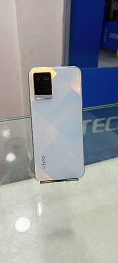 vivo y21