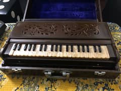 Claasical Harmonium for sale