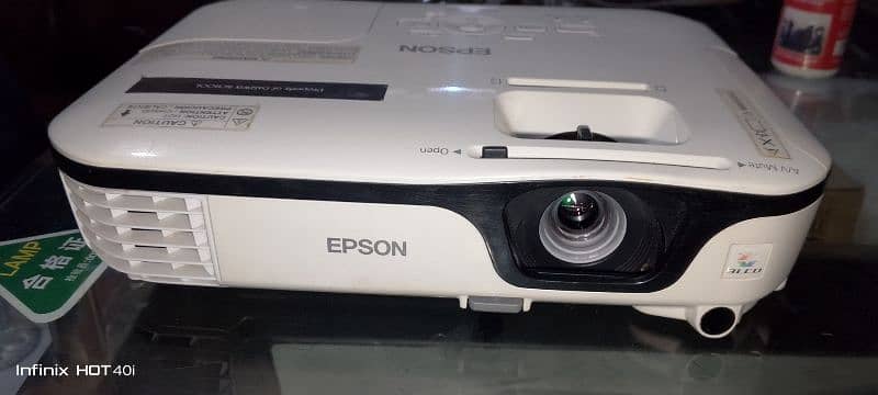 Epson projector 1