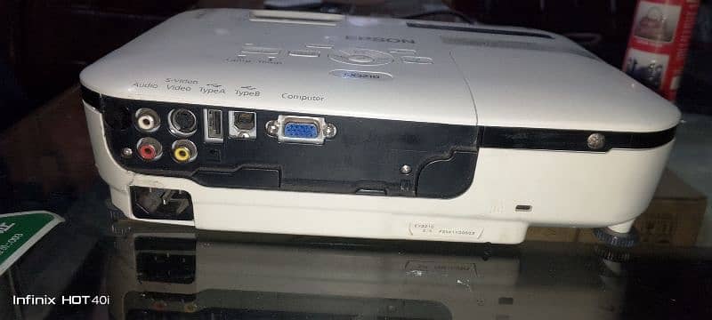 Epson projector 3