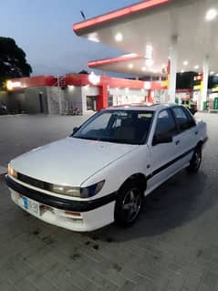 Mitsubishi Lancer 1990