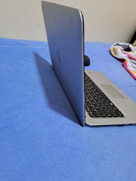 HP Laptop i5 7th Gen Touch 3