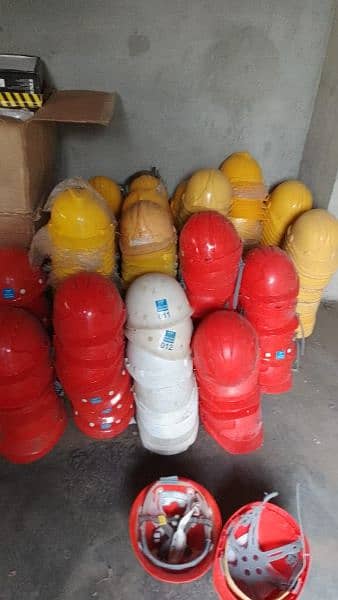 safety shoe's and helmets in cheap price 5