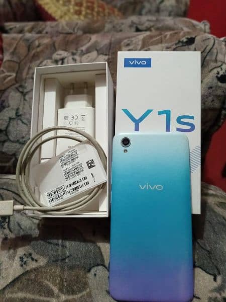 Vivo Y1s 5