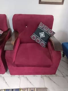 good condition 7 seater (0300 2049906)