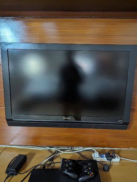 Philips 42 inch LCD 1