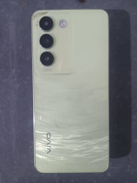 vivo y100 3