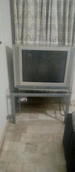 LG TV 2