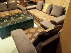 slightly used sofa set 3 2 1 seater