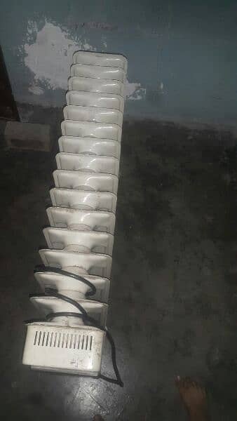 Oil fin heater electric 15 fins 3