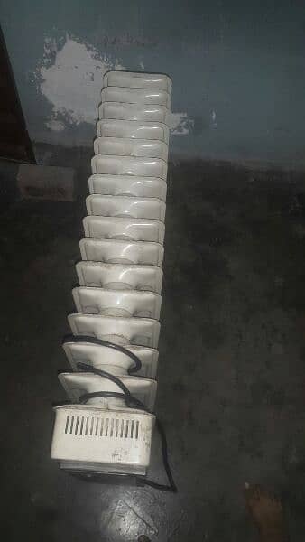 Oil fin heater electric 15 fins 4