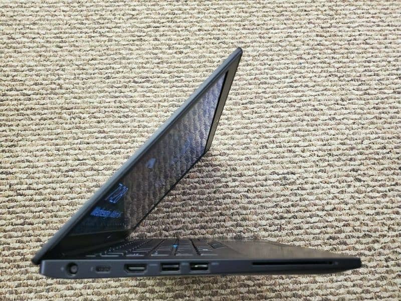 DELL latitude E7480 / slim tough Ultrabook 8