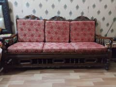 Chapti Sofa