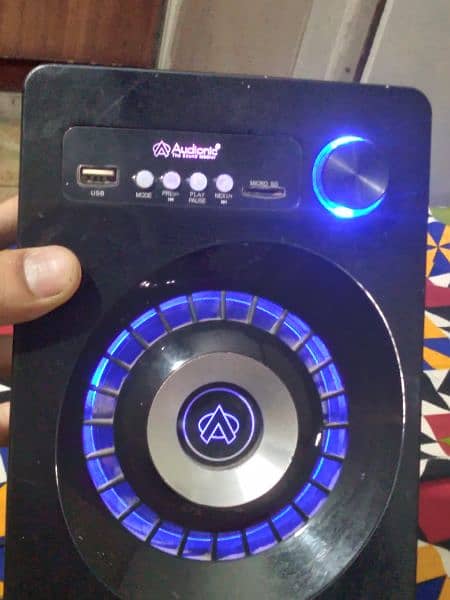 audionic speaker good condition 0